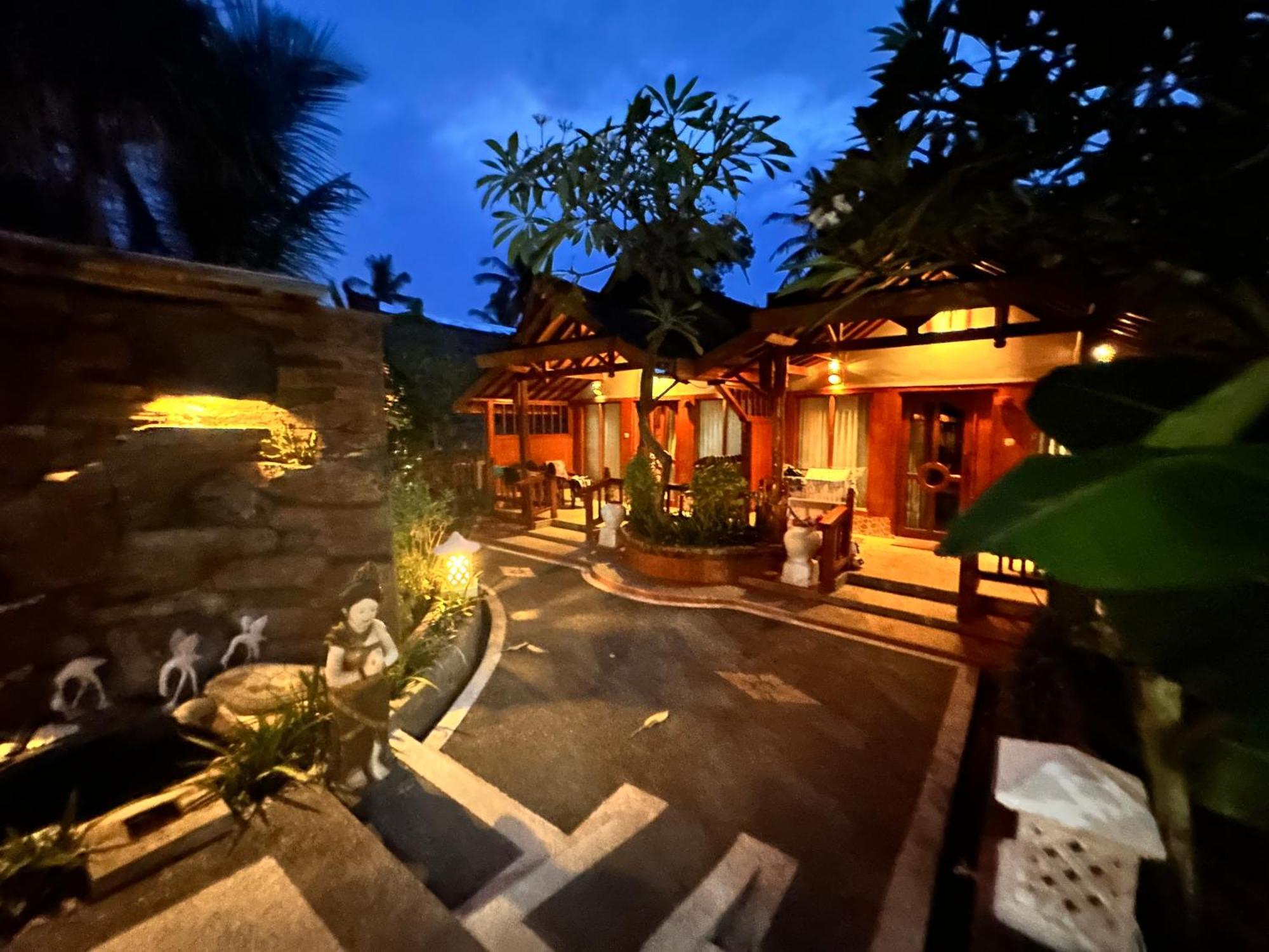 Sunny Rose Bungalows Gili Air - Adults Only エクステリア 写真