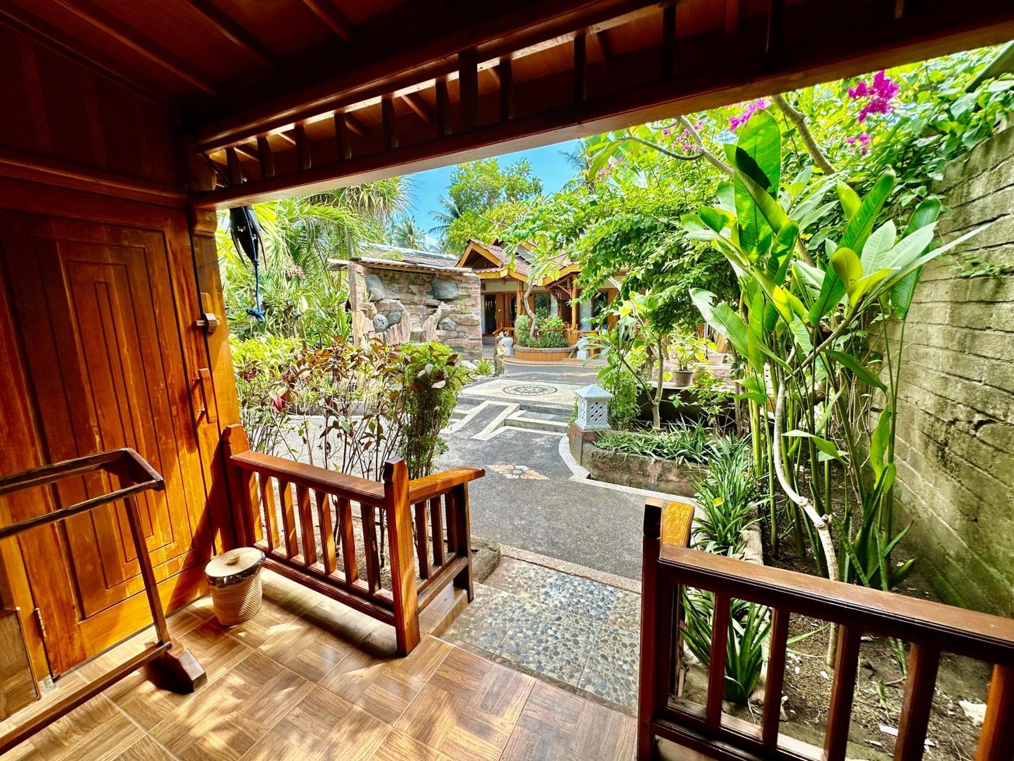Sunny Rose Bungalows Gili Air - Adults Only エクステリア 写真