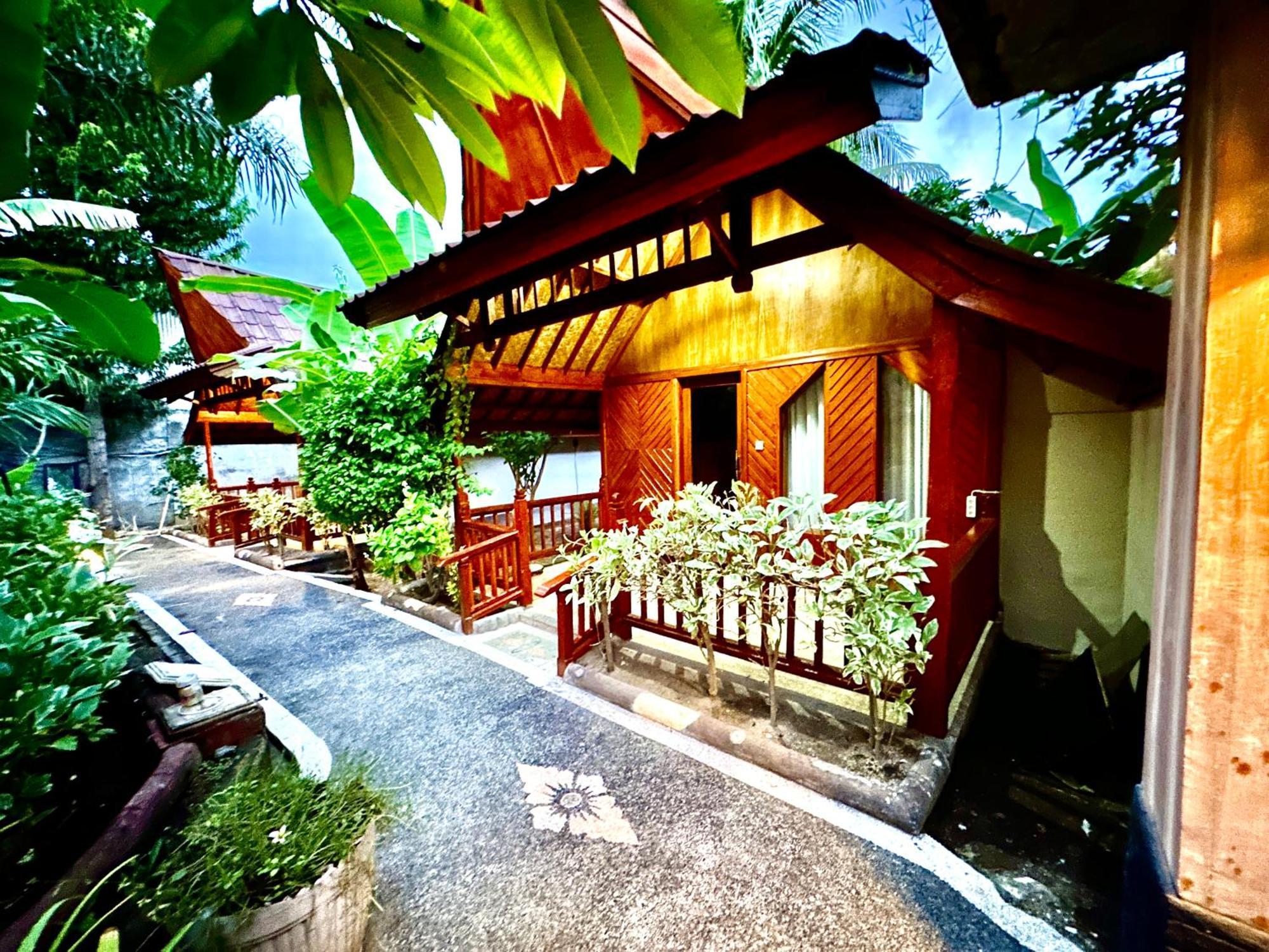 Sunny Rose Bungalows Gili Air - Adults Only エクステリア 写真