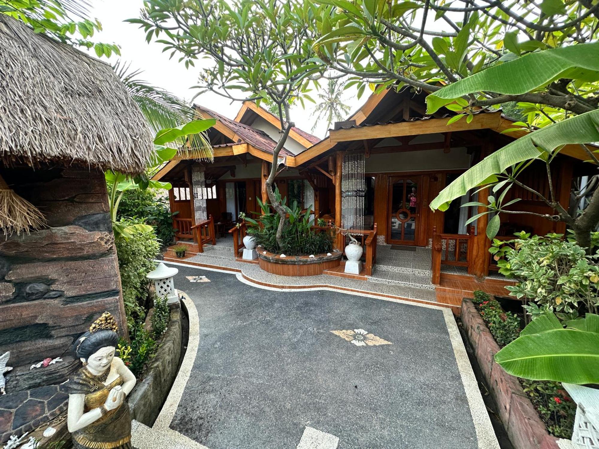 Sunny Rose Bungalows Gili Air - Adults Only エクステリア 写真