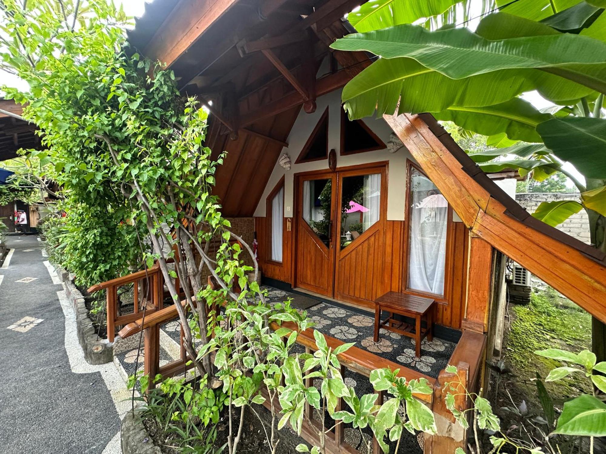 Sunny Rose Bungalows Gili Air - Adults Only エクステリア 写真