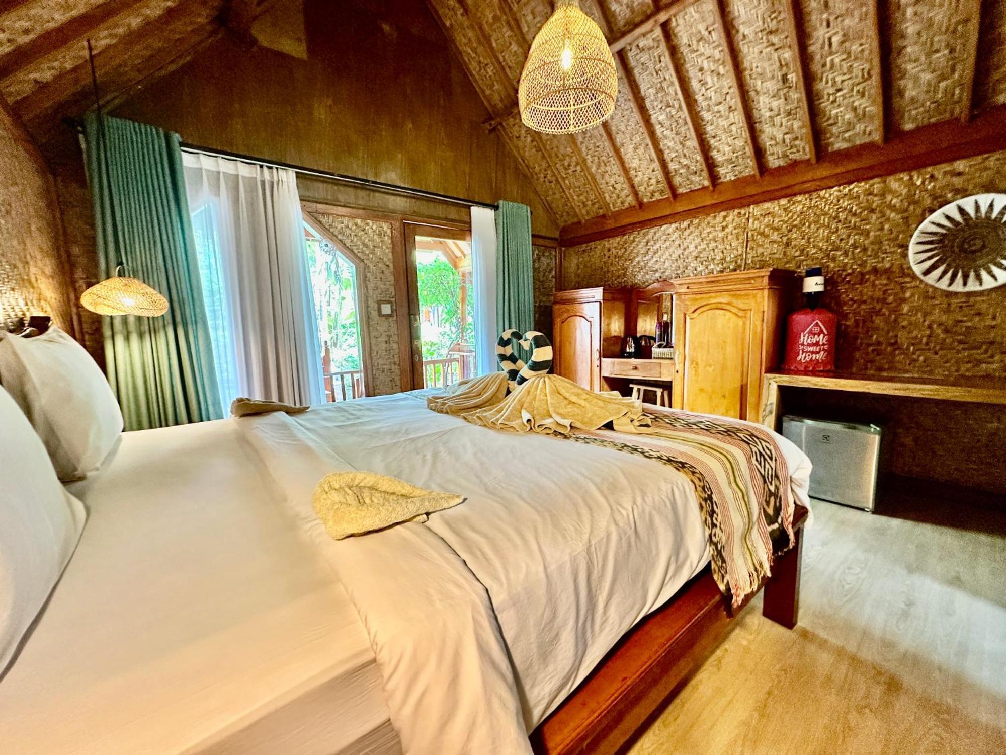 Sunny Rose Bungalows Gili Air - Adults Only エクステリア 写真